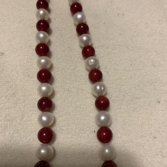 Genuine Coral & Peal Set - Necklace ans Beacelet - Picture 2 of 5